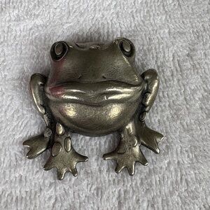 Vintage Unisex Pewter Frog Brooch Pin
